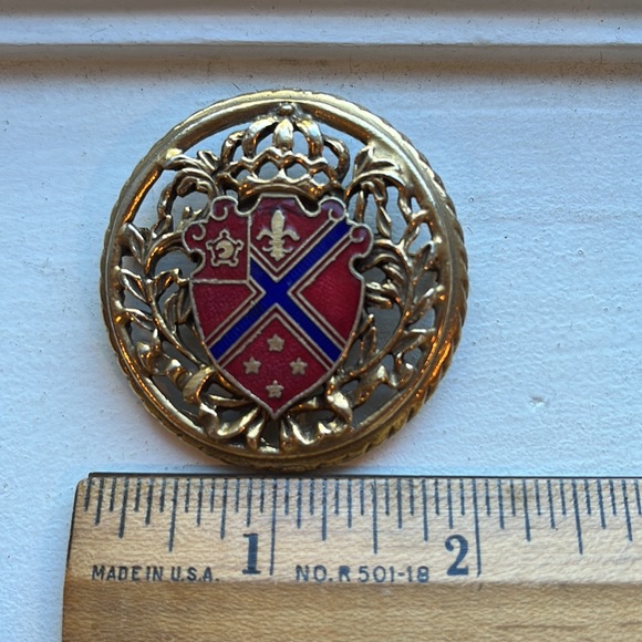 Vintage Celtic crest - Picture 6 of 6